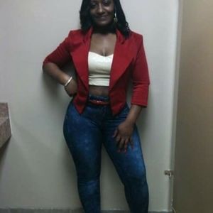 Meet your Posher, Lorraine